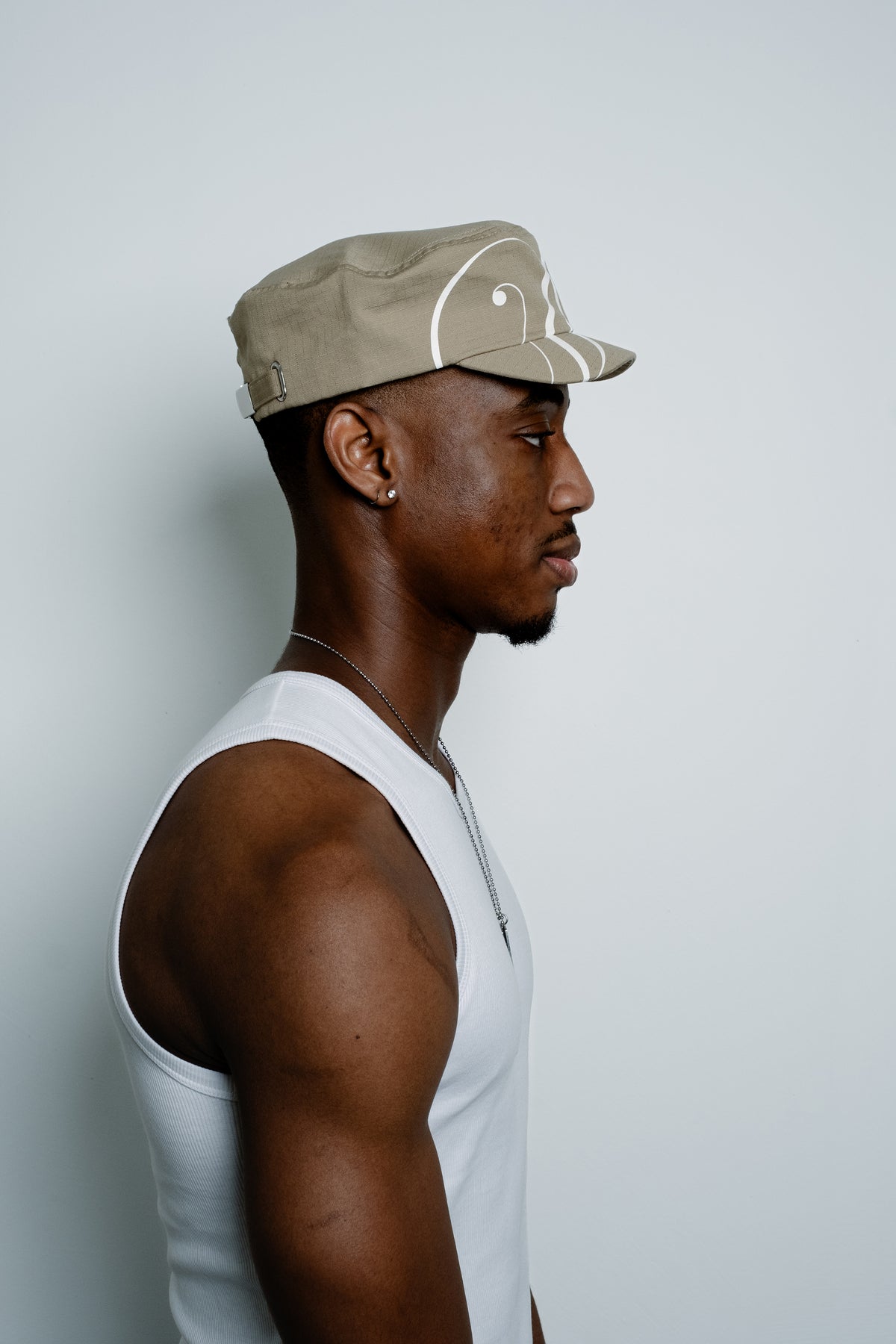 The Khaki Short Brim hat