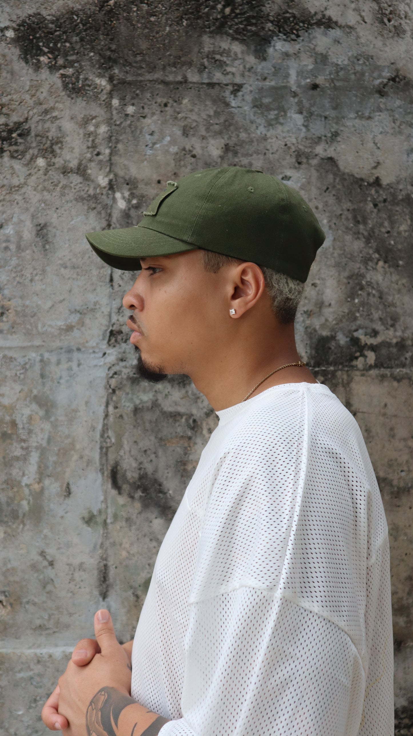 SHORT BRIM CAP